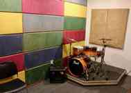 attachments/room_room/1061/Studio_B_1_cfc3.jpg