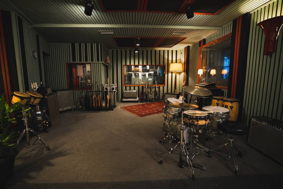 A legendary recording studio where musicians such as Santana, Joe Cocker and Jerry Lee Louis have passed and left their unique mark.
