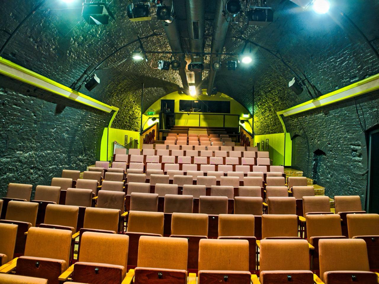 Rehearsal Space Salzburg – kleines theater - Photo 2