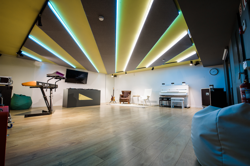 ArtSpace Barcelona - Photo 2